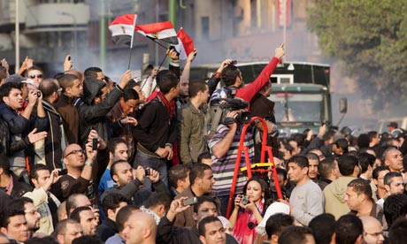 Src: http://static.guim.co.uk/sys-images/Guardian/Pix/pictures/2011/1/25/1295972144414/Egyptians-protest-in-cent-008.jpg
